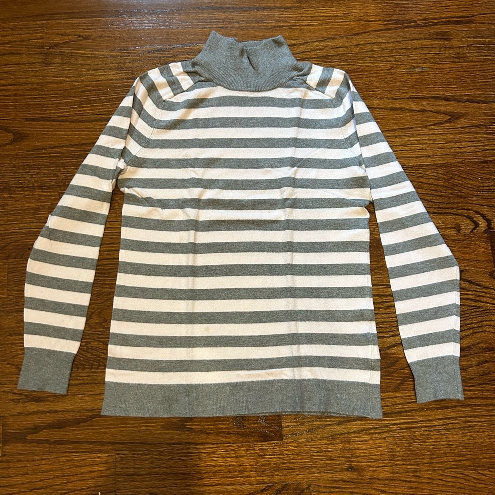 Striped Gray and White Women's Sweater